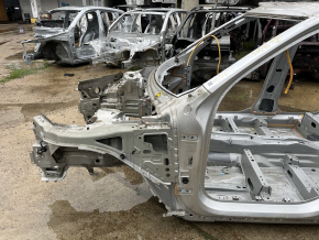 Front left quarter panel of Volvo XC90 16-23 on the body, silver, dented threshold and pillar