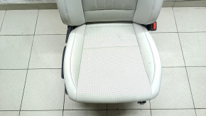 Hyundai Santa Fe 24-26 passenger seat with airbag, electric, heated, gray leather, dry-cleanable