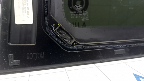 Rear left window glass, Hyundai Santa Fe 24-26, broken mountings