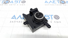 Rear climate control for the Hyundai Santa Fe 24-26