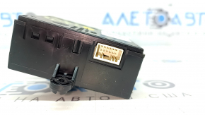 Rear climate control for the Hyundai Santa Fe 24-26