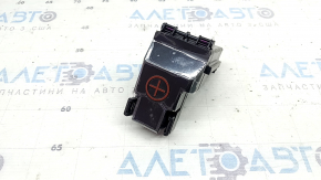Positive terminal of Hyundai Santa Fe 24-26 battery without wiring