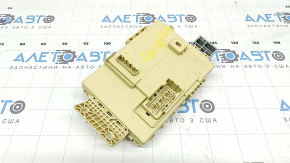 Hyundai Santa Fe 24-26 HEV under-dash fuse box