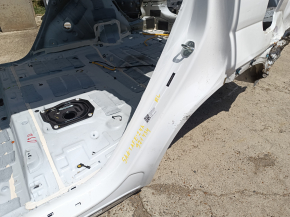 Left rear fender lip for a 2020 Hyundai Santa Fe, white