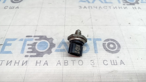 Fuel pressure sensor for Hyundai Santa Fe 24-26 HEV on the fuel rail