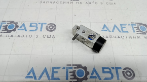 Kia Sportage 23-26 2.5 Air Conditioner Heater Valve