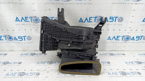 The bare heater housing of the Kia Sportage 23-26 2.5 without a fan and actuators.