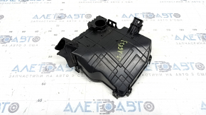 Kia Sportage 23-25 2.5 hood fuse box lower cover cracks