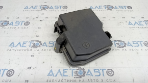 Kia Sportage 23-25 2.5 hood fuse box cover
