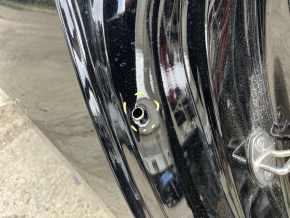 The quarter wing of the rear right Audi A5 F5 18-25 5D is sawn off, black, non-factory hole, pokes