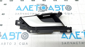 Inner front left door handle for an Audi A5 F5 18-25, 5D chrome, without backlighting, scratches