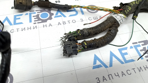 The rear bumper wiring for the Hyundai Santa Fe 24-26 parking sensors is broken.