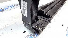The Audi A4 B8 08-16 radiator panel is cracked 