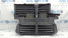 Ford Fusion mk5 17-20 radiator deflector assembly with motor, cracks