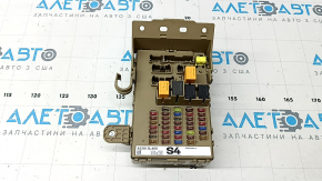 Subaru Forester 25-26 dashboard fuse box