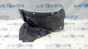 The front right fender liner of the Audi A5 F5 18-25 has a broken mount.