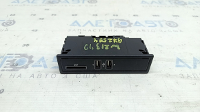 USB HUB, SD Mercedes W213 E 300/400/450/53/63 17-18 scratches
