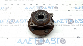 Rusty front left hub for a Subaru Forester 25-26