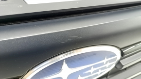 Radiator grille assembly Subaru Forester 25-26 base, with emblem, worn