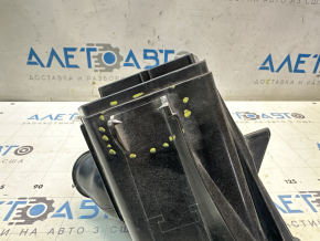 The underhood fuse box housing for a Lexus LS460 07-17 has a broken mount.