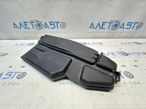 The underhood fuse box cover on a Lexus LS460 07-17 has a broken latch.