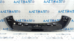 Subaru Forester 2025-2026 trunk spoiler scratches