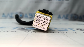 White chip for the SRS airbag computer module of a Subaru Forester 25-26