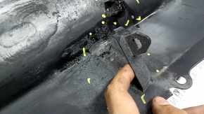 Toyota Highlander 20-26 rear bumper lower lip trim, structure, scratches, cracked, broken fasteners, broken fasteners