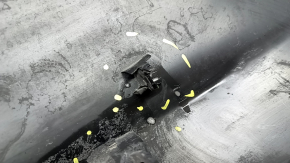 Toyota Highlander 20-26 rear bumper lower lip trim, structure, scratches, cracked, broken fasteners, broken fasteners
