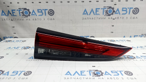 Toyota Highlander 20-23 LED interior tailgate light, left, scratches