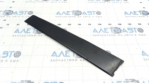 Toyota Prius V 12-17 right rear side door trim