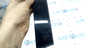 Toyota Highlander 20-26 rear right side door trim, scratches
