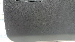 Lower tailgate trim for Toyota Highlander 20-26, black, without speakers, with trim, scuffs