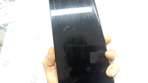 Toyota Highlander 20-26 front right side door trim scratches