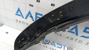Rear left fender arch trim for Toyota Highlander 20-26 on the body, structure, broken fasteners, scratches