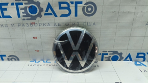 Emblem of radiator grill grill VW Tiguan 22-24 under radar