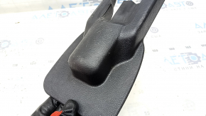 Toyota Highlander 20-26 right inner seat rail trim scratches