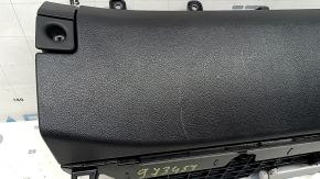 Lexus UX 19-26 glove compartment scratches