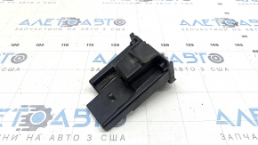 Lower right radiator grill bracket for Kia Sportage 23-25 X-Line, X-Pro, on the grille
