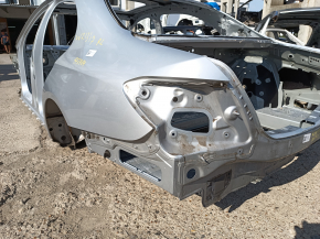 Mercedes W213 E 300/350 17-20 rear left quarter wing, silver