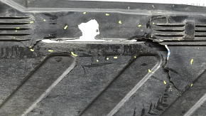 Left underbody protection for Mercedes W213 E 17-23: cracks, fractures, missing fragments