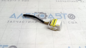 White chip for the SRS airbag module and airbag computer for the Toyota Highlander 20-26.