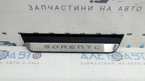 Outer rear left door sill plate for Kia Sorento 21-23 HEV, black, with chrome insert, scratches