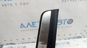 Black outer door sill plate, front left, Kia Sorento 21-23 HEV, with chrome insert, scratches