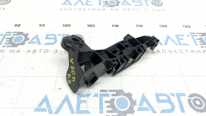 The rear bumper mount, bumper-light, right, Toyota Camry v70 18-24, is broken.