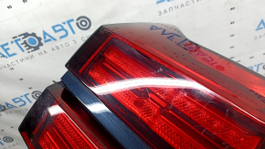Kia Sorento 22-24 HEV LED right headlight with trim, scratches