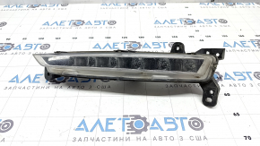Left fog light for Lincoln MKZ 17-20, chipped, broken mount