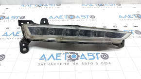 Right fog light for Lincoln MKZ 2017-2020, chipped, cracked housing