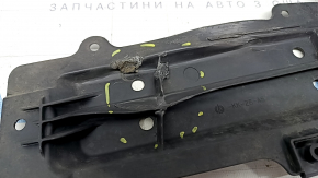 Lexus UX 19-26 right engine guard with tears