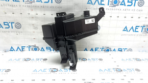 Nissan Pathfinder 22-25 Windscreen Washer Reservoir